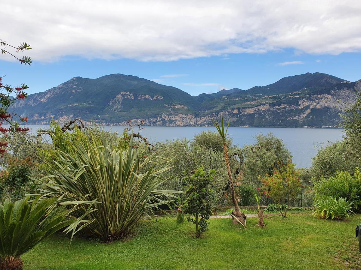 Casa Valenti Apartment Brenzone sul Garda Exterior photo