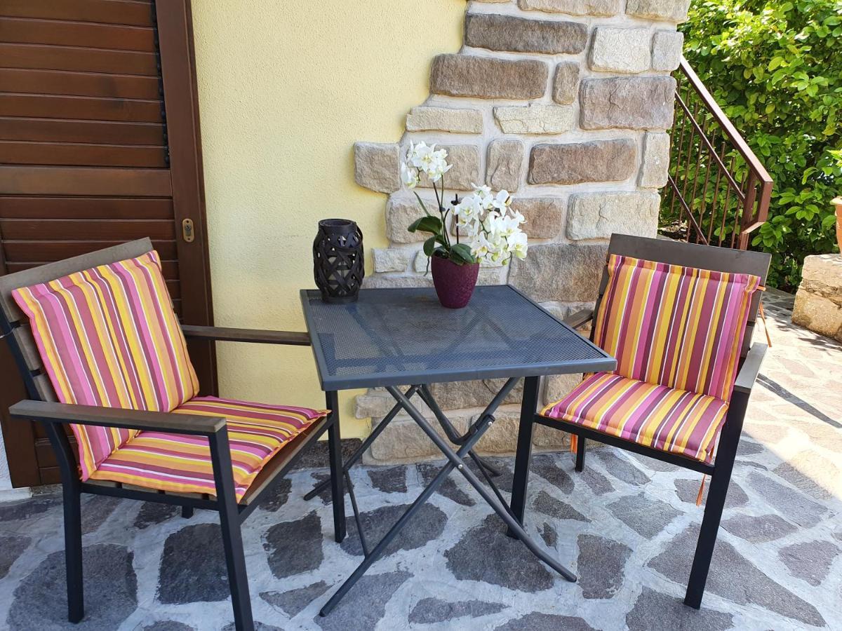 Casa Valenti Apartment Brenzone sul Garda Exterior photo