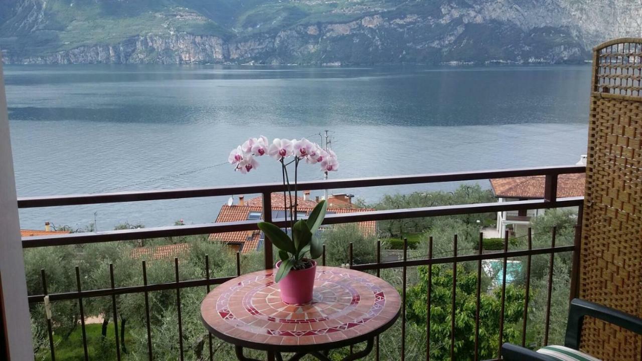 Casa Valenti Apartment Brenzone sul Garda Exterior photo