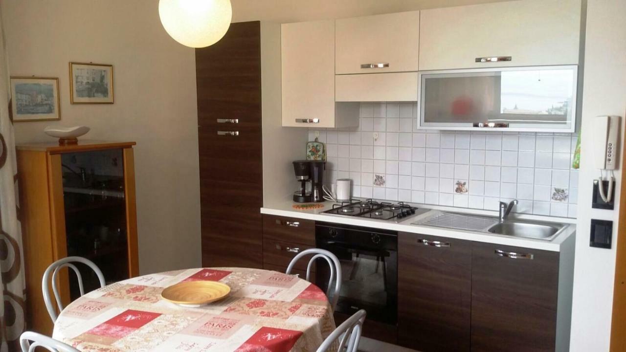 Casa Valenti Apartment Brenzone sul Garda Exterior photo